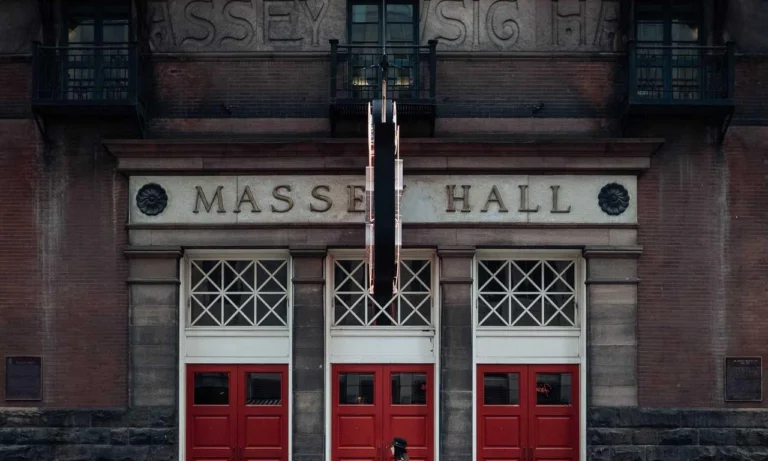 sophie lawson topless